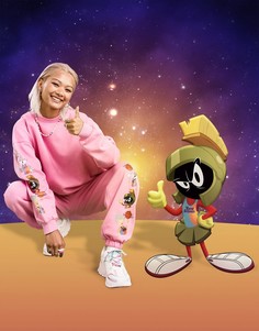 Розовые джоггеры от комплекта ASOS DESIGN X Space Jam 2-Розовый цвет