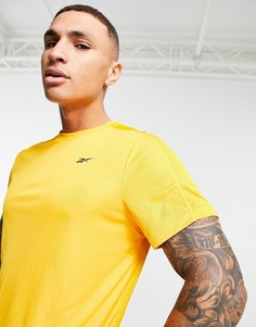 Желтая футболка с логотипом на груди Reebok Training-Золотистый