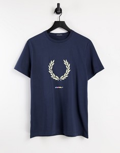 Темно-серая футболка с принтом Fred Perry-Серый