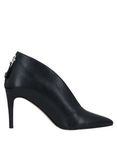 Полусапоги и высокие ботинки Guess
