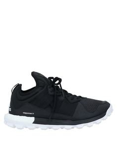 Кеды и кроссовки Adidas