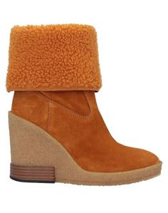 Полусапоги и высокие ботинки Tod`S