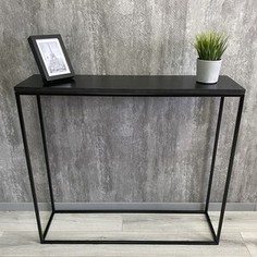 Напольная консоль Akur Loft Wington 1200 металлокаркас черный декор черный