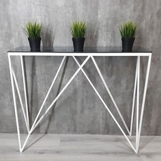 Напольная консоль Akur Loft Cary 1200 металлокаркас белый тонированное стекло