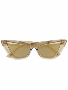 Bottega Veneta Eyewear солнцезащитные очки в оправе кошачий глаз