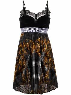 Versace Jeans Couture платье в клетку тартан с принтом Baroque