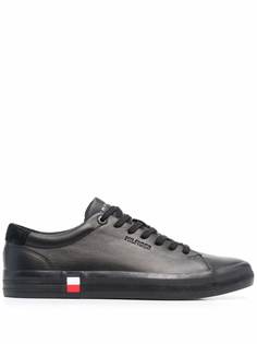 Tommy Hilfiger кеды с логотипом