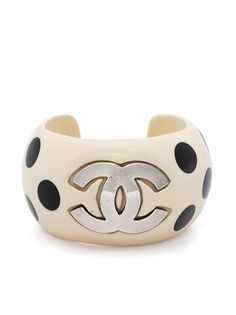Chanel Pre-Owned браслет 1996-го года с логотипом CC
