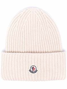 Moncler шапка бини в рубчик с нашивкой-логотипом
