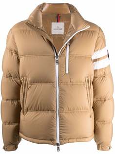 Moncler пуховик с нашивкой-логотипом
