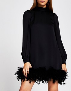 Черное платье-рубашка с отделкой из искусственных перьев по нижнему краю River Island-Черный