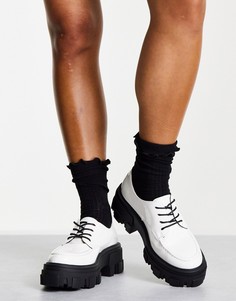 Белые лакированные туфли со шнуровкой на массивной подошве ASOS DESIGN Mall-Белый