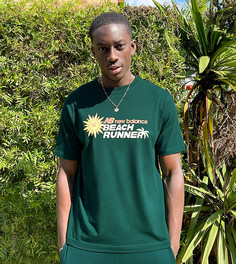 Зеленая футболка с принтом "Beach Runner" New Balance – эксклюзивно для ASOS-Зеленый цвет