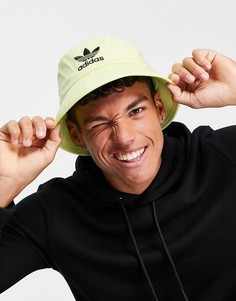 Желтая панама adidas Originals-Желтый