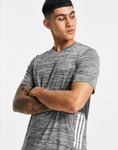Серая футболка с 3 полосками и градиентным принтом adidas Training-Серый