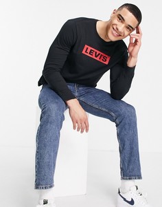 Черный свободный лонгслив с крупным логотипом на контрастном фоне Levis-Черный цвет Levis®