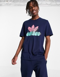 Темно-синяя футболка с рисованным фирменным трилистником adidas Originals-Темно-синий