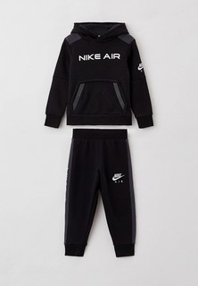 Костюм спортивный Nike
