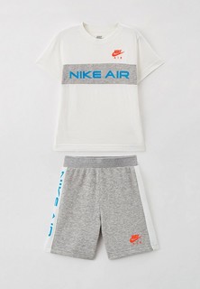 Костюм спортивный Nike