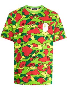 A BATHING APE® футболка с камуфляжным принтом