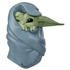 Фигурка Bounty Collection Mandalorian The Child Blanket-Wrapped 5,5 см Hasbro