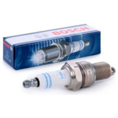 Свеча зажигания Bosch WR7DCX+ (0 242 235 707) 1 шт.