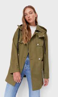Stradivarius Тренч Из Непромокаемой Ткани Хаки Xl