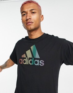 Черная футболка с радужным логотипом adidas Training-Черный цвет