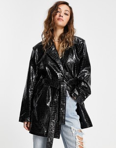 Черная куртка с эффектом крокодиловой кожи с поясом в винтажном стиле ASOS DESIGN-Черный цвет