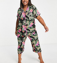 Эксклюзивная короткая пижама с цветочным принтом Yours-Multi