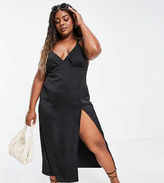 Черное атласное платье макси с разрезом на бедре In The Style Plus x Yasmine Chanel-Черный цвет
