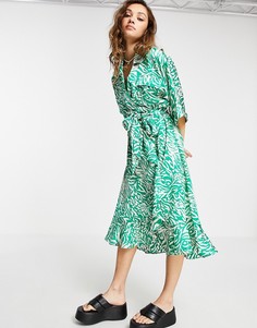 Атласное платье-рубашка миди зеленого цвета с зебровым принтом Topshop-Зеленый цвет