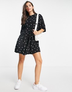 Платье мини в стиле oversized в горошек с присборенной юбкой и заниженной талией ASOS DESIGN-Черный цвет