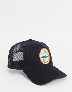 Черная кепка New Era-Черный