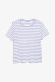 Футболка из мягкой ткани Monki