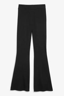 Расклешенные брюки Monki