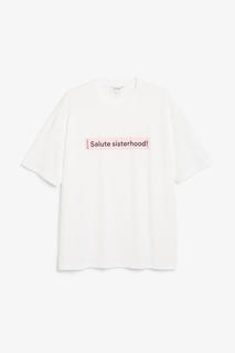 Футболка с принтом &quot;Salute sisterhood&quot; (&quot;Да здравствует сестринство&quot;) Monki