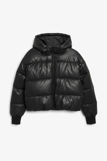 Пуховик из искусственной кожи Monki