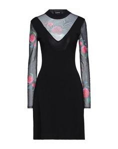 Короткое платье Desigual
