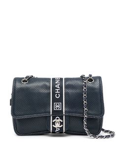 Chanel Pre-Owned сумка на плечо Sports Line 2004-2005 годов с перфорацией