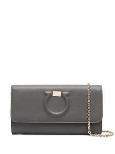 Salvatore Ferragamo клатч City с декором Gancini
