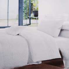 Комплект постельного белья Laroche Тюссо белый Кинг сайз