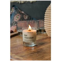 Ароматическая свеча Hot Chocolate с деревянным фитилем 225 мл Candle ME