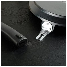 Сковорода блинная Kukmara "Традиция", d 24 см, съемная ручка, антипригарное покрытие