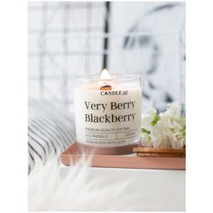 Ароматическая свеча Very berry blackberry с деревянным фитилем / Свечи и аромасвечи CANDLE ME
