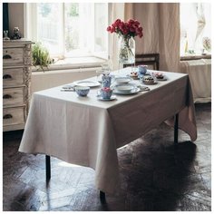 Скатерть светлая из итальянского шелка Myatashop