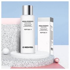 Эмульсия с пептидным комплексом и гиалуроновой кислотой Aqua Essence Emulsion Peptide 9 Medi-Peel, 250 мл