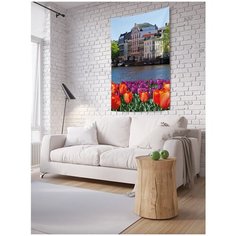 Панно (постер) с фотопринтом на стену "Городской пейзаж с тюльпанами", 100x150 см Joy Arty
