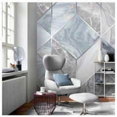 Обои флизелиновые Топ Фотообои Стильные с серой мраморной плиткой 200х270 (ШхВ) серый/серо-голубо/серебристый/светло-серый/светло-бежевый