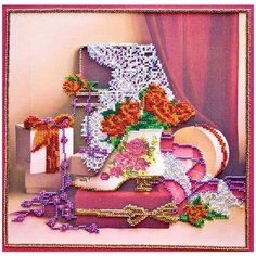 ABRIS ART Набор для вышивания бисером Дамские штучки 30 х 30 см (AB-136)